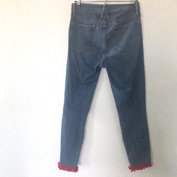 NEW Good American Good Legs High Waist Pom Jeans - Picture 6 of 7
